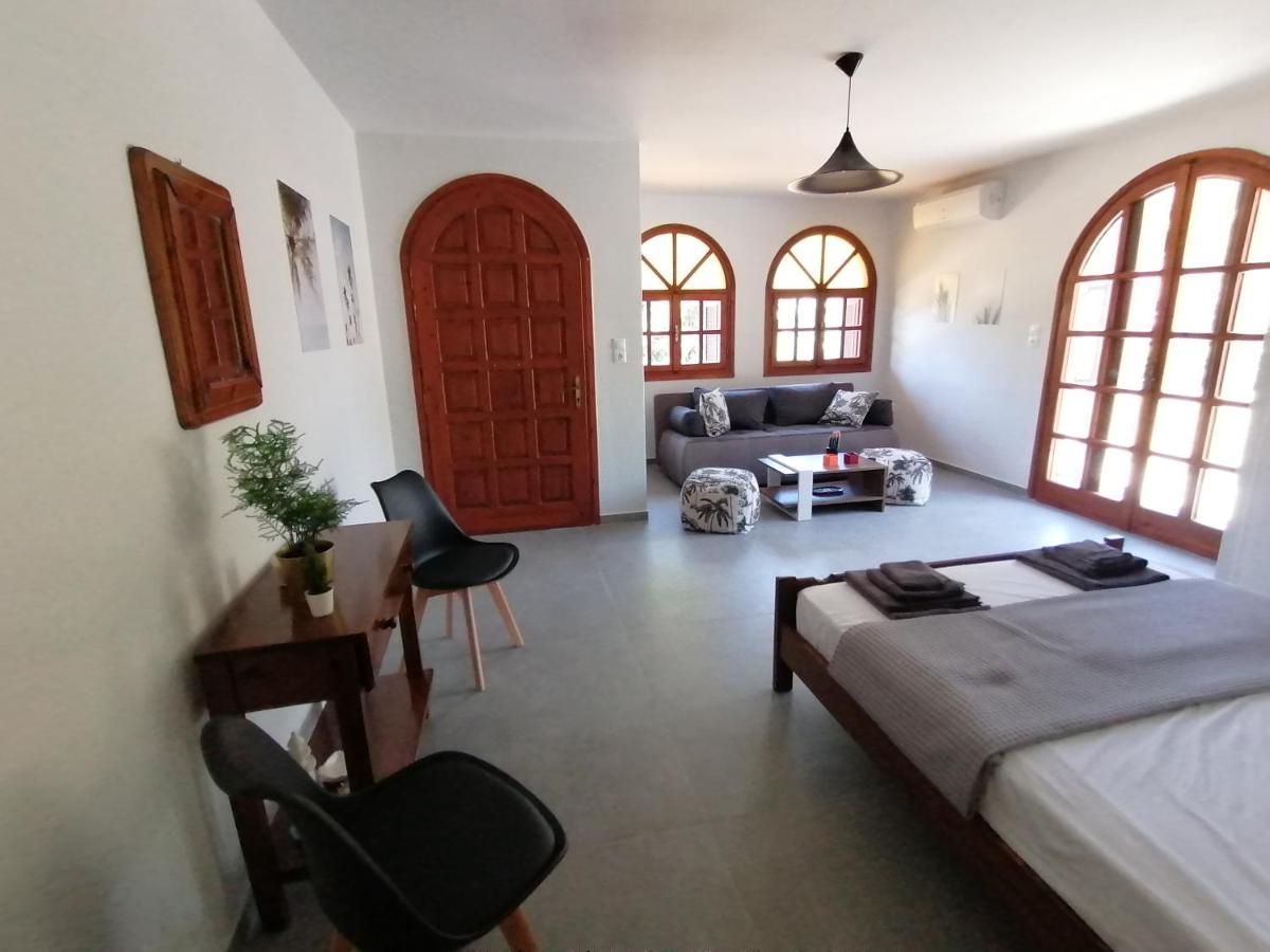 Casadelvilla Private Apartment Portocheli-Kosta Porto Cheli Buitenkant foto